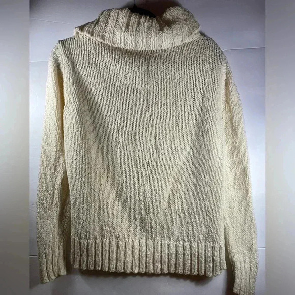 Liz Claiborne gorgeous cream cowl neck sweater - Picture 7 of 7